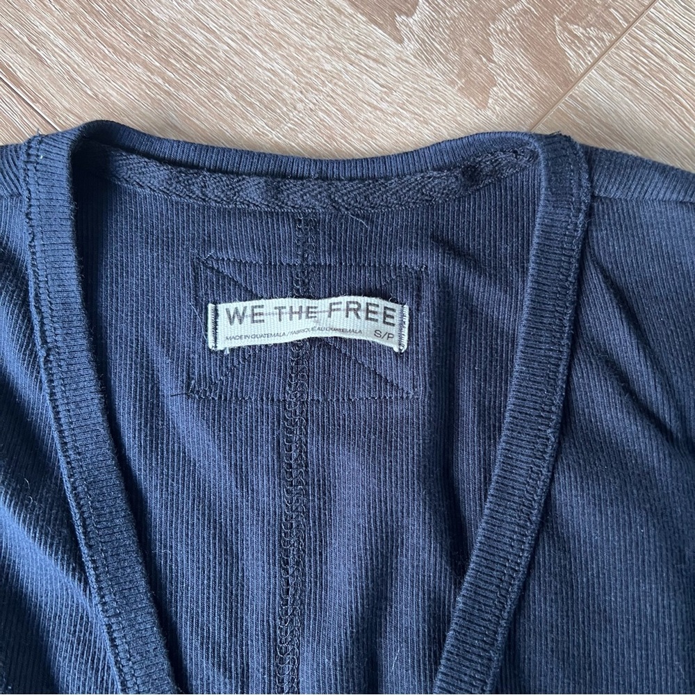 Free People Ribbed V Neck Tank Top - Picture 2 of 3